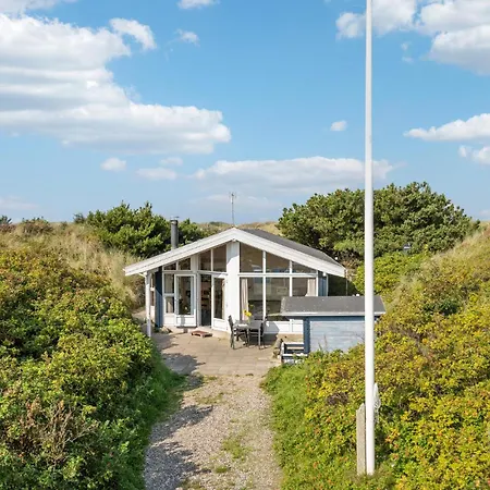 Casa vacanze Lovely In With Wifi